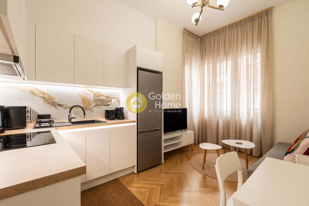 Διαμέρισμα στην Πλατεία Κάνιγγος, Εξάρχεια - Νεάπολη — Φωτογραφία 2 από 8
