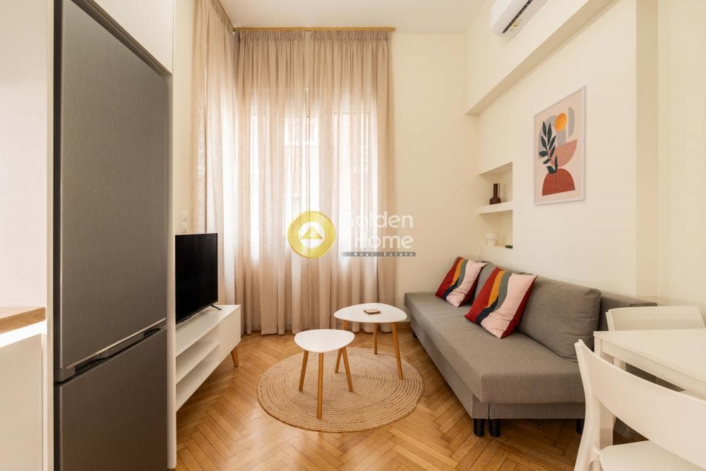 Διαμέρισμα στην Πλατεία Κάνιγγος, Εξάρχεια - Νεάπολη — Φωτογραφία 15 από 19