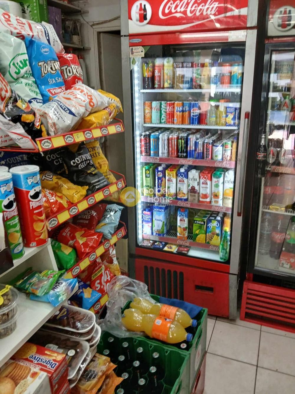 Retail Store in Platia Kipselis, Kipseli — Photo 3 of 3