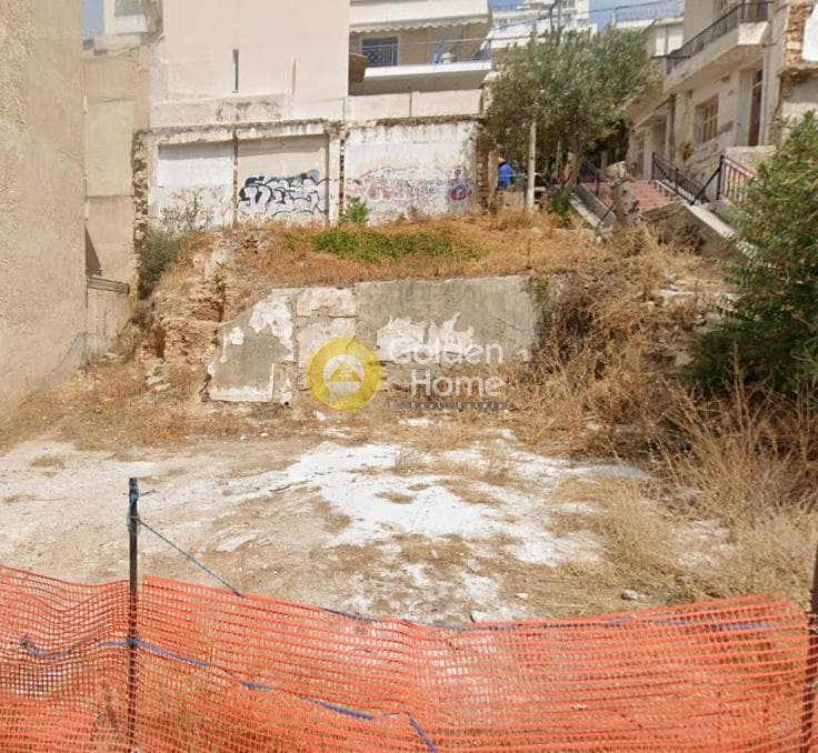 Οικόπεδο στην Παλαιά Κοκκινιά, Πειραιάς