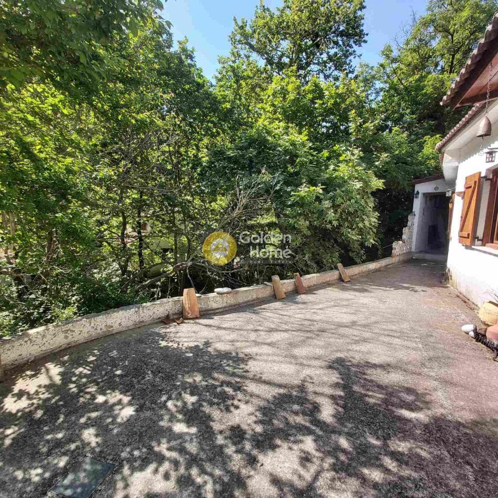 House in Kato Zachlorou, Kalavrita — Photo 12 of 55