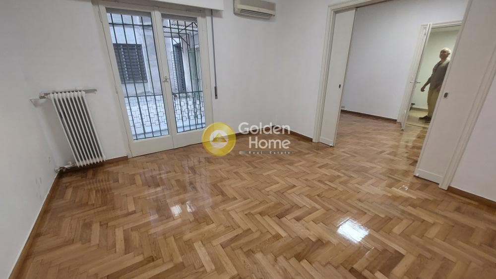 Apartment in Zoni Chondreboriou, Exarchia - Neapoli — Photo 1 of 12
