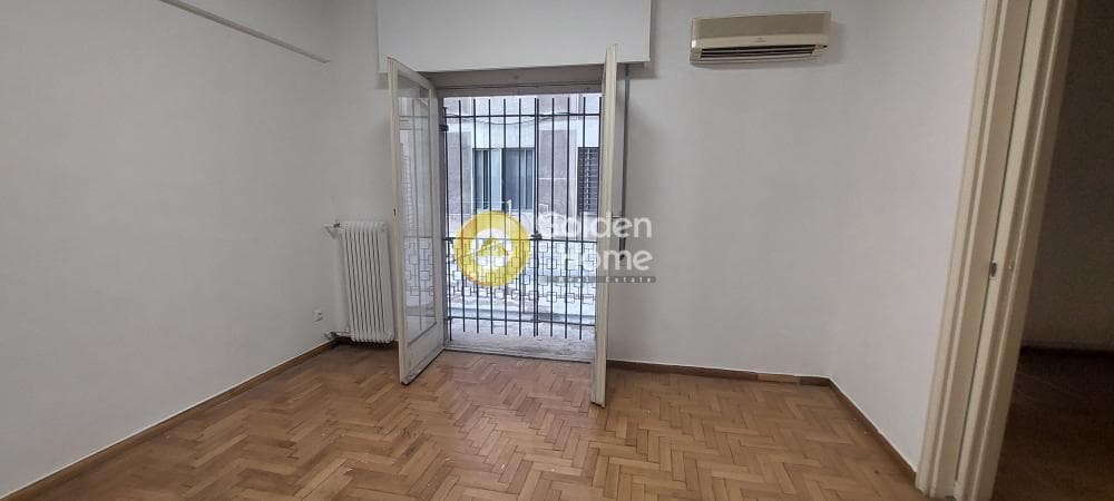 Apartment in Zoni Chondreboriou, Exarchia - Neapoli — Photo 6 of 12