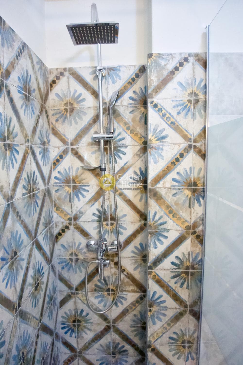 Apartment in Exarcheia, Exarchia - Neapoli — Photo 11 of 17