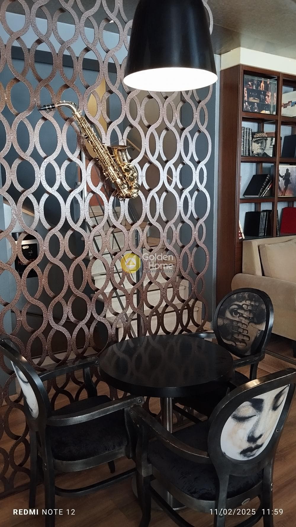 Retail Store in Terpsithea, Stavroupoli — Photo 9 of 38