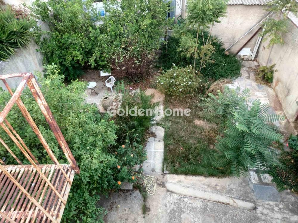 Οικόπεδο στην Νέο Τέρμα, Μαρούσι