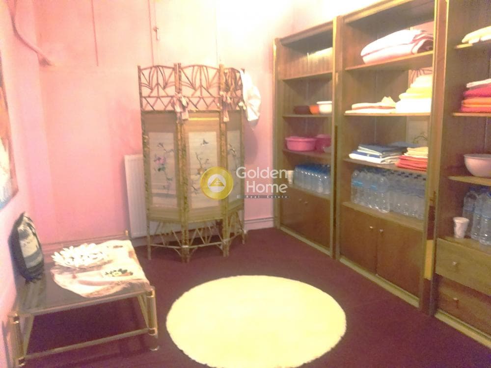 Retail Store in Center, Kalamaria — Photo 6 of 9