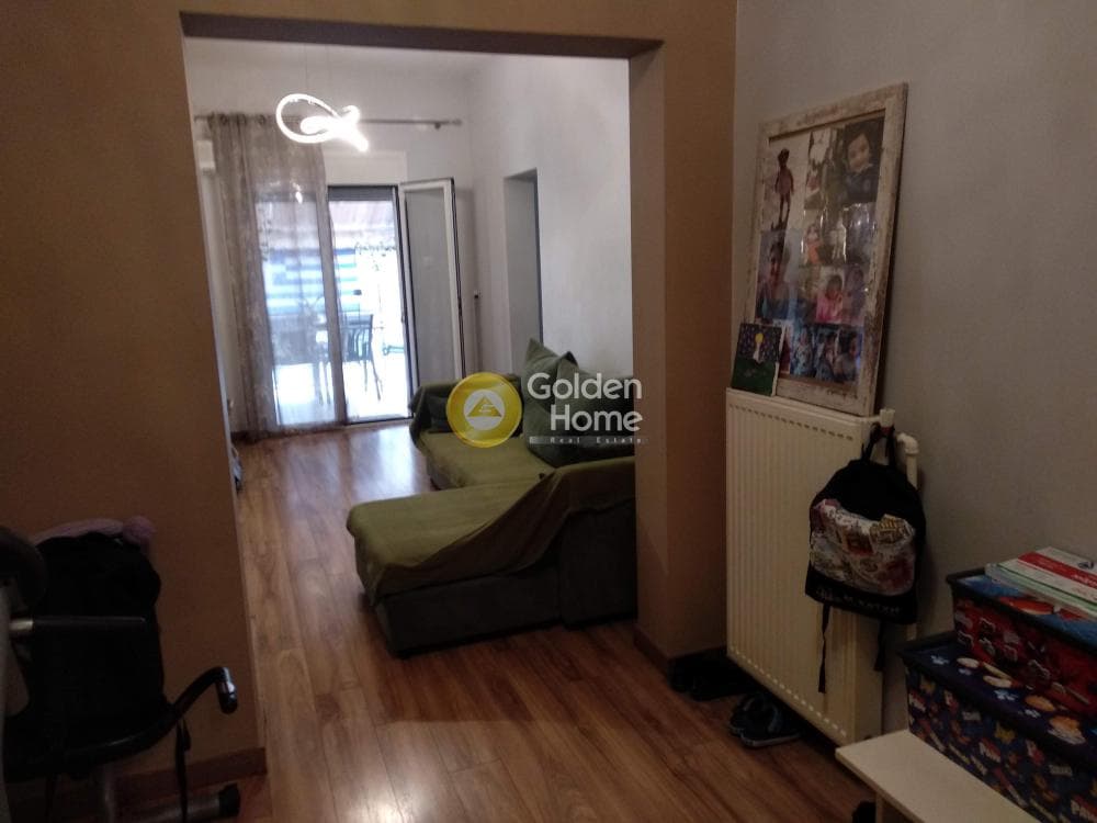 Apartment in Ravenia, Attiki — Photo 1 of 14