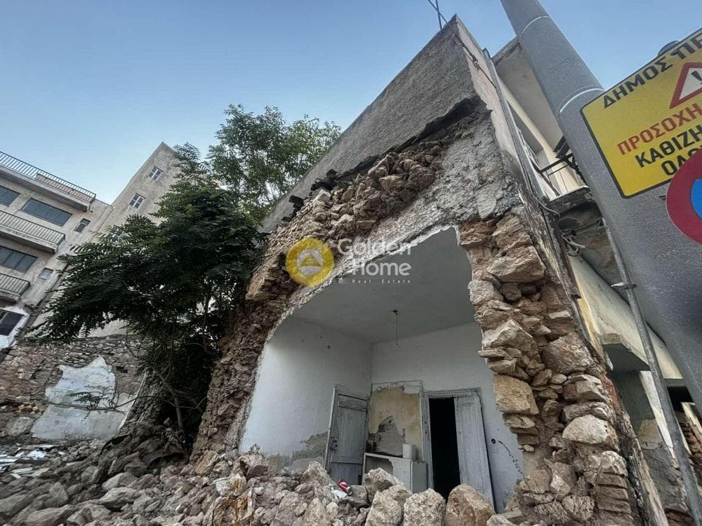 Building Plot in Maniatika, Piraeus