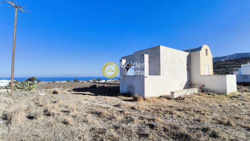 House in Thira, Santorini — Photo 5 of 5