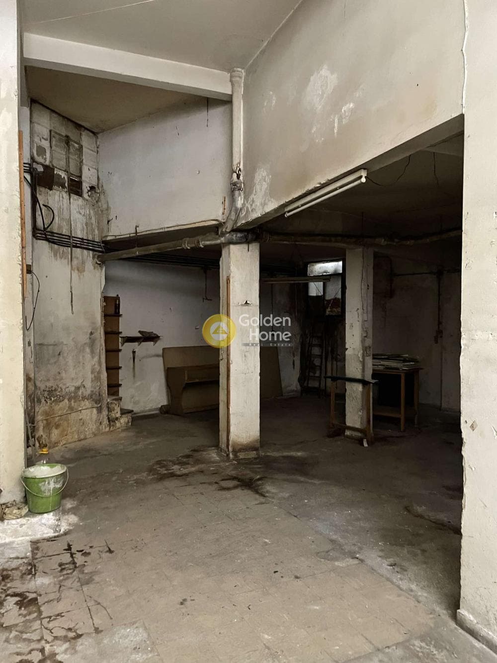 Warehouse in Plateia Koliatsou, Patision - Acharnon — Photo 9 of 10