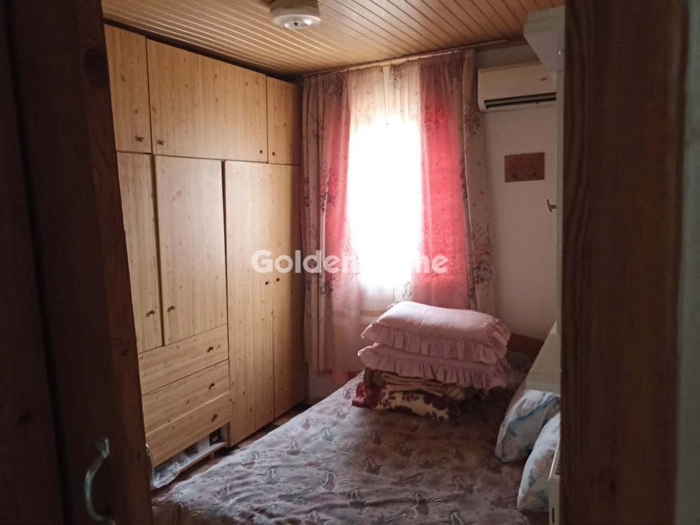 House in Vasilika, Salamina — Photo 9 of 16