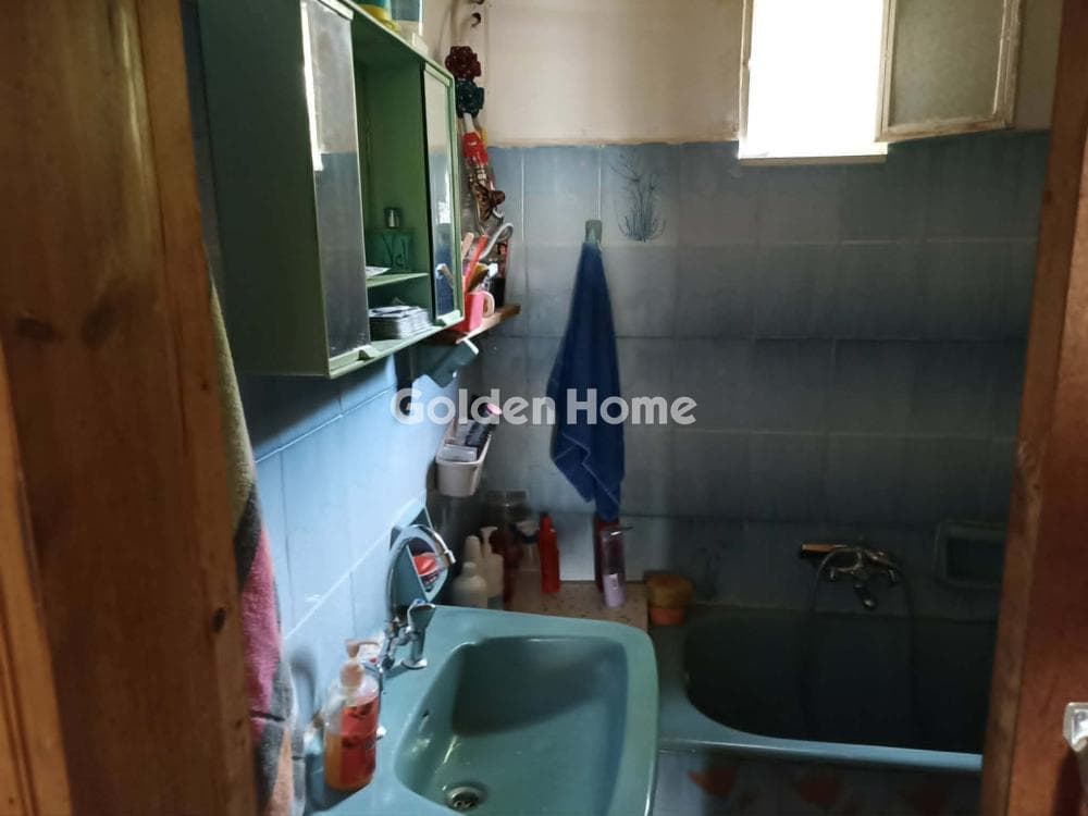 House in Vasilika, Salamina — Photo 12 of 16