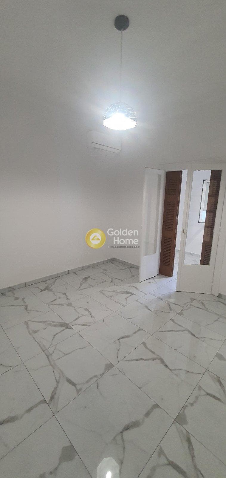 House in Palatiani, Ilion — Photo 2 of 9