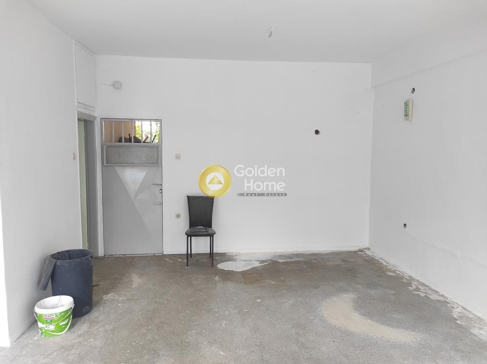 Retail Store in Agios Panteleimon, Kalamaria — Photo 1 of 5