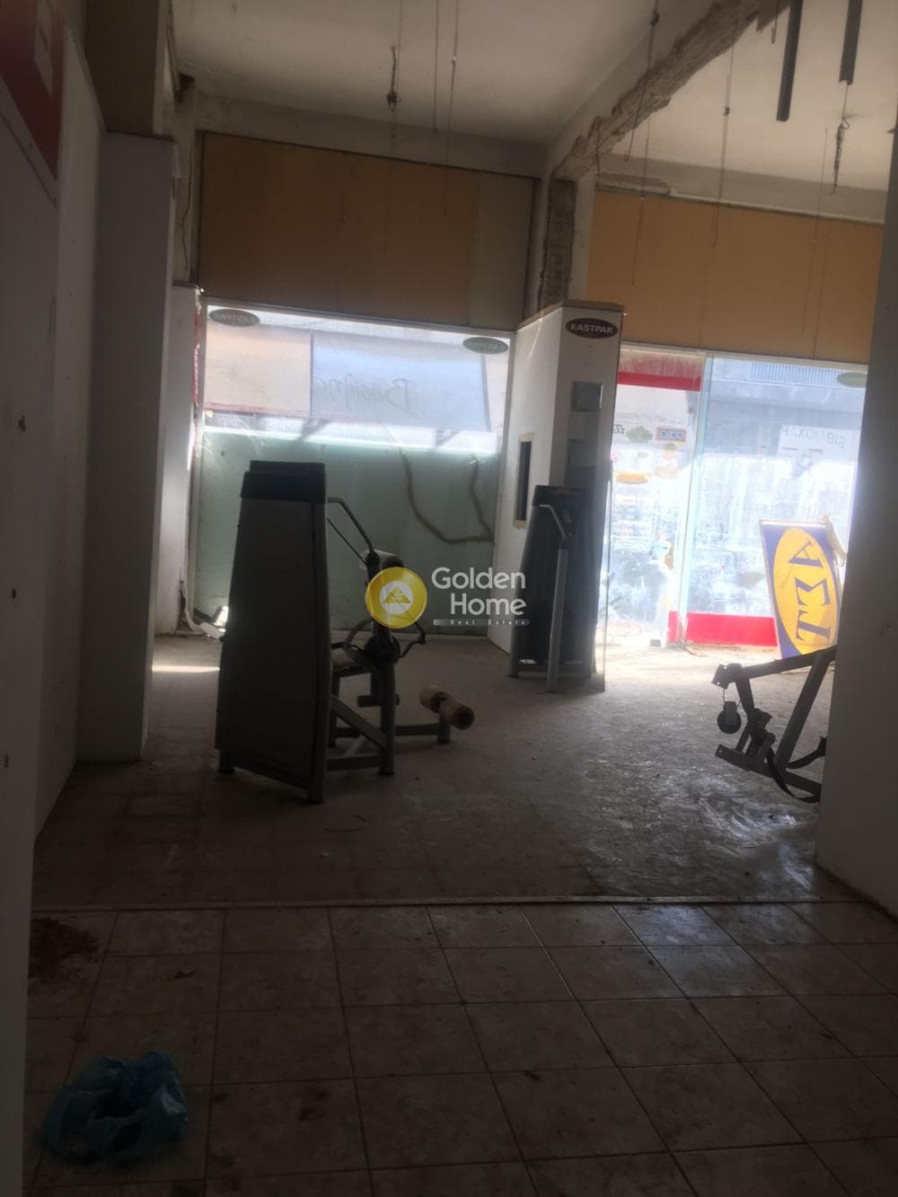 Κατάστημα στην Καμίνια, Πειραιάς — Φωτογραφία 1 από 3