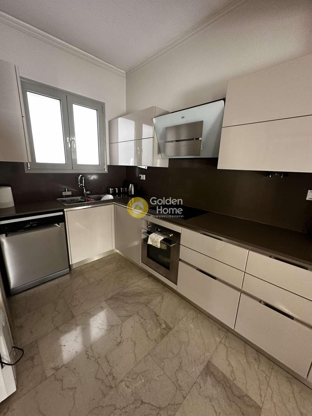 Apartment in Neapoli, Nikaia — Photo 1 of 23