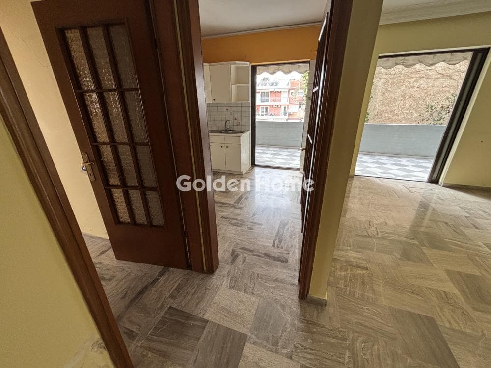 Apartment in Center, Metamorfosi — Photo 6 of 31