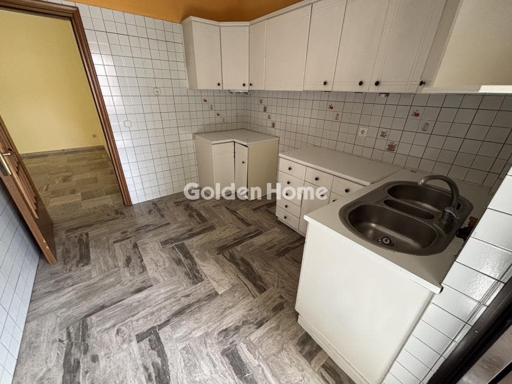 Apartment in Center, Metamorfosi — Photo 8 of 31