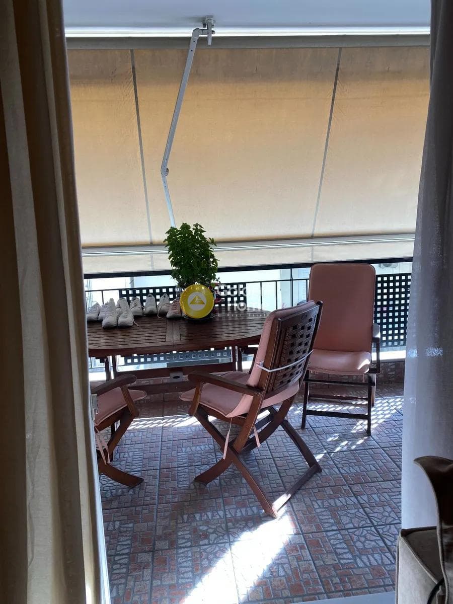 Apartment in Mikrolimano, Piraeus — Photo 8 of 14