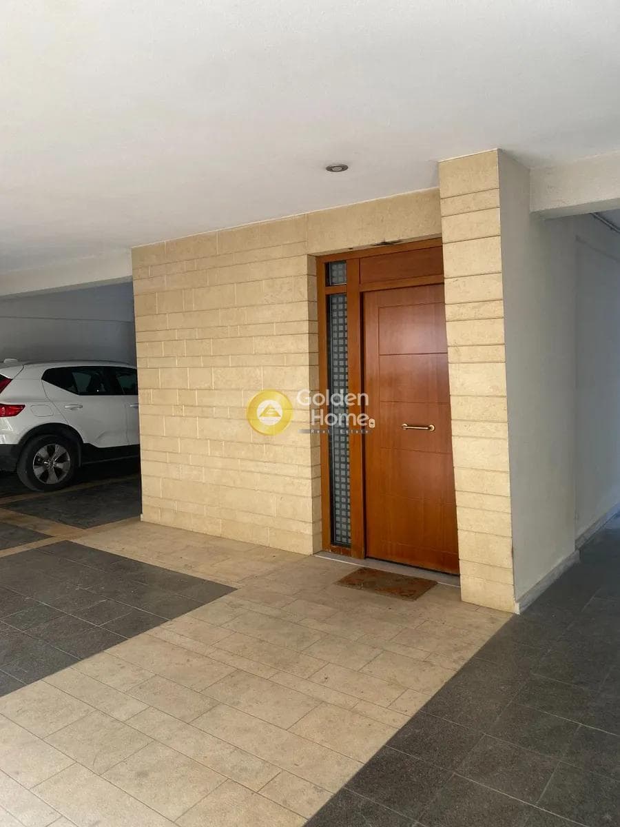 Apartment in Mikrolimano, Piraeus — Photo 11 of 14