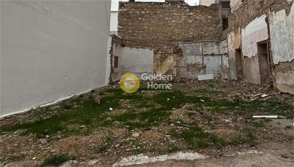 Οικόπεδο στην Αγία Σοφία, Πειραιάς