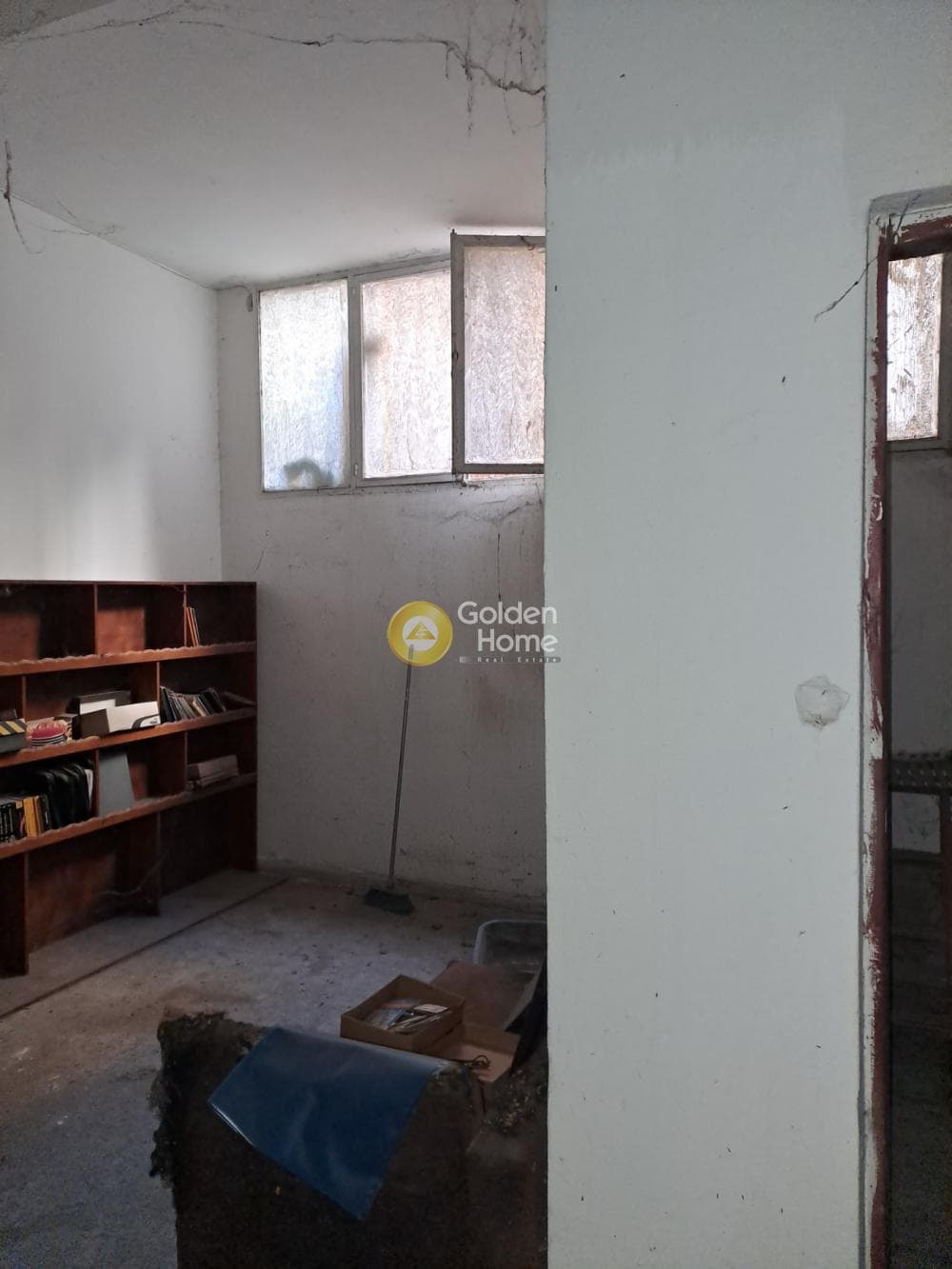 Retail Store in Terpsithea, Stavroupoli — Photo 10 of 17