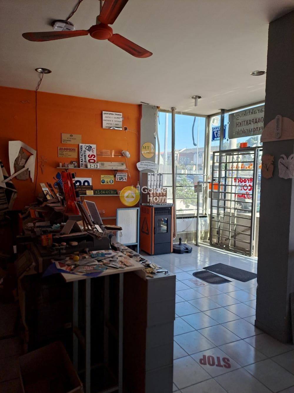 Retail Store in Terpsithea, Stavroupoli — Photo 3 of 17