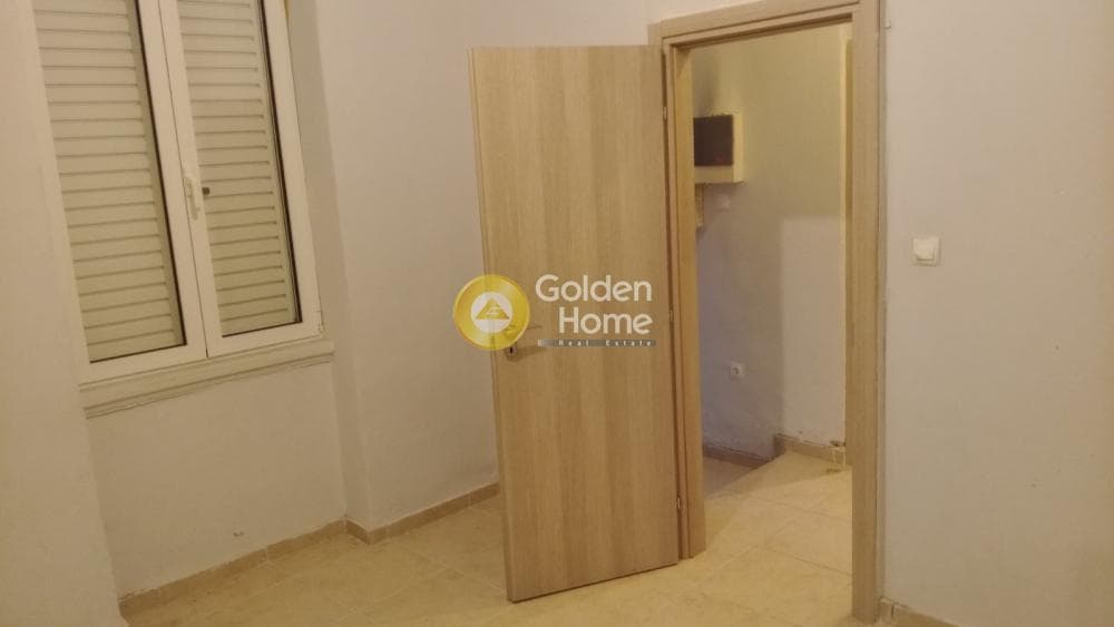 Apartment in Evaggelistria, Piraeus — Photo 2 of 13