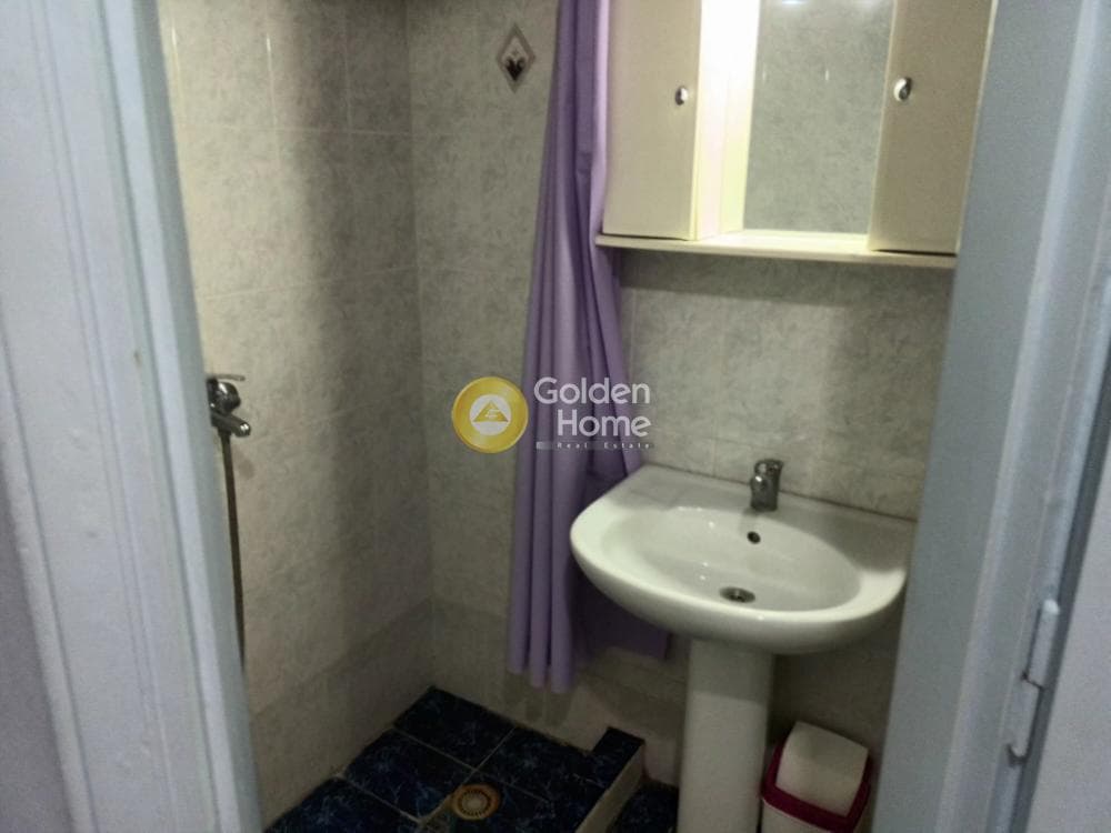 Apartment in Rouf, Tavros — Photo 18 of 61