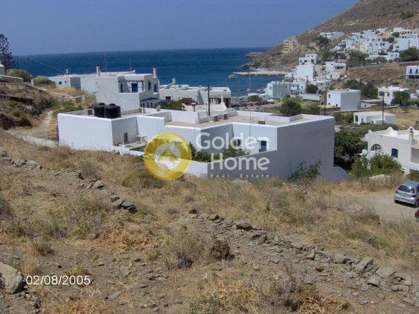 Building Plot in Chora, Tinos — Photo 1 of 5