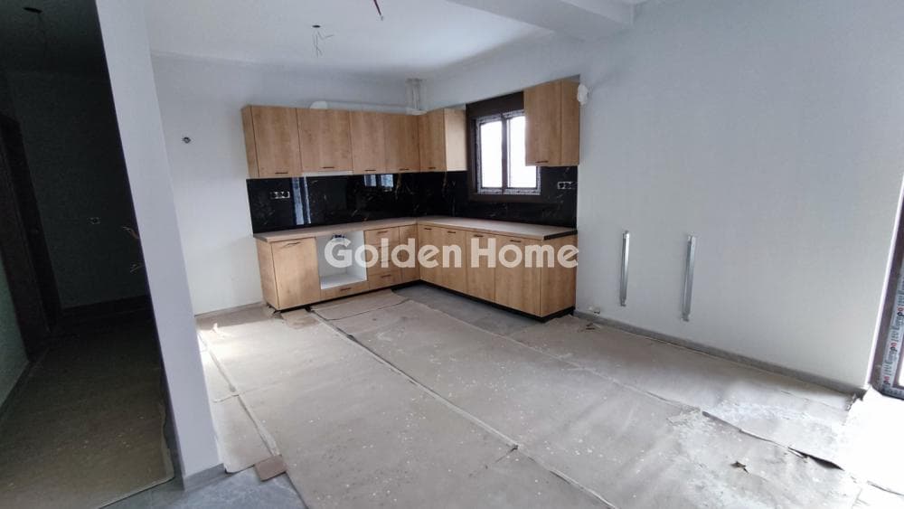 Apartment in Kipoupoli, Petroupoli — Photo 1 of 8