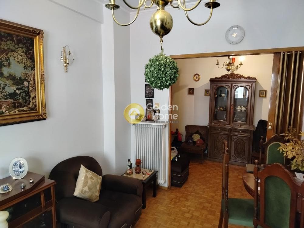 Apartment in Fokionos Negri, Kipseli — Photo 1 of 17