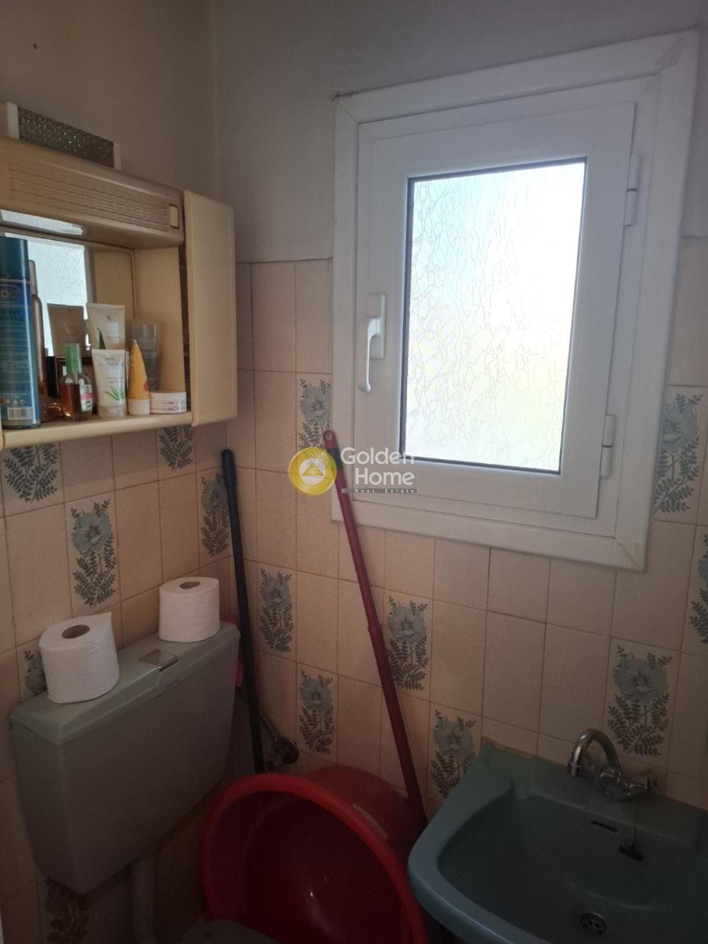 Apartment in Agios Georgios, Keratsini — Photo 16 of 30