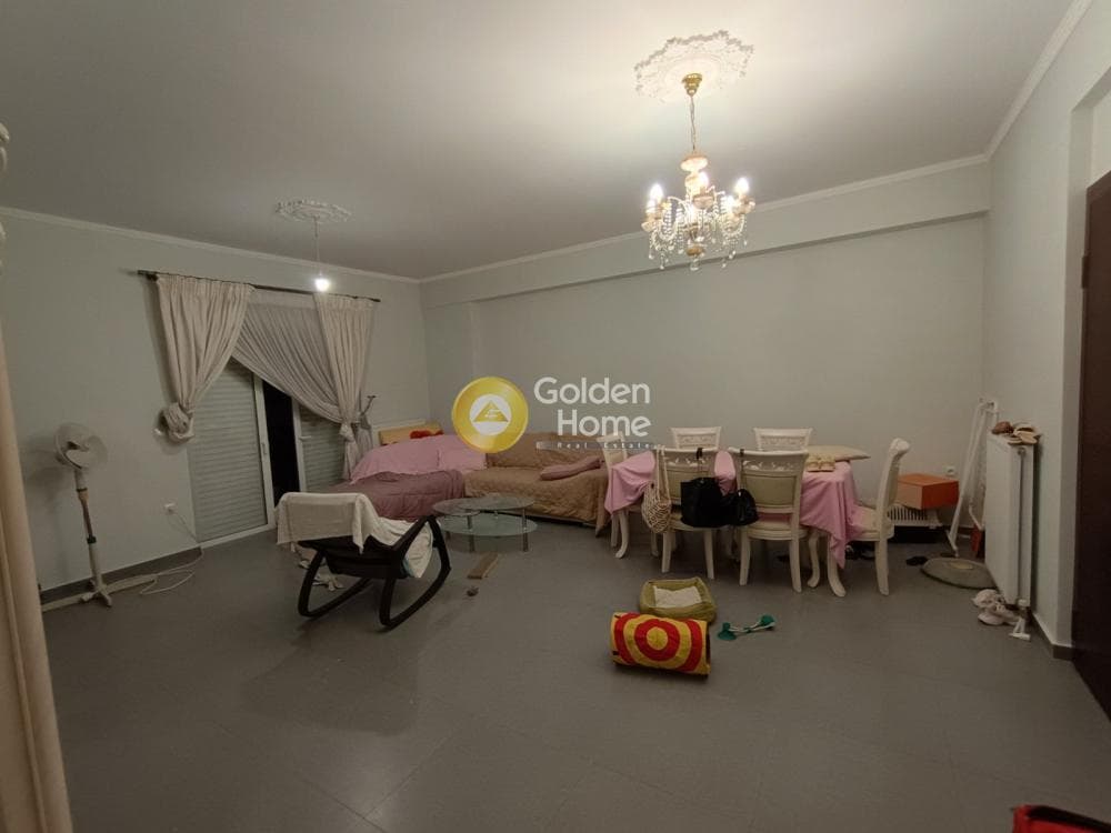 Apartment in Maniatika, Piraeus — Photo 1 of 19