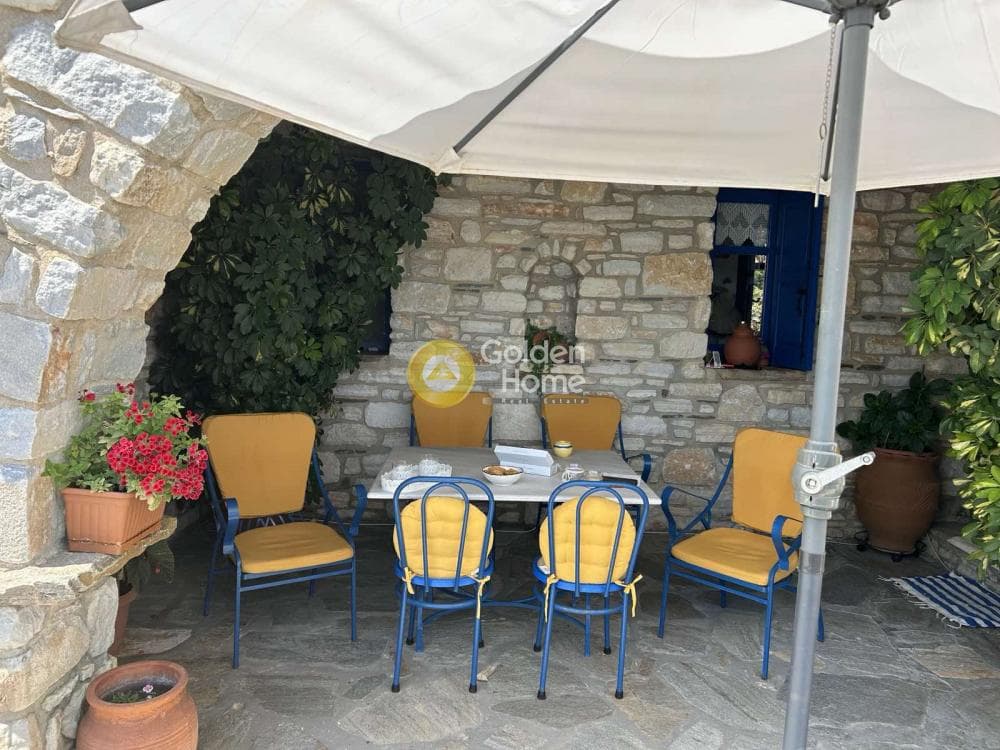 House in Lefkes, Paros — Photo 1 of 27