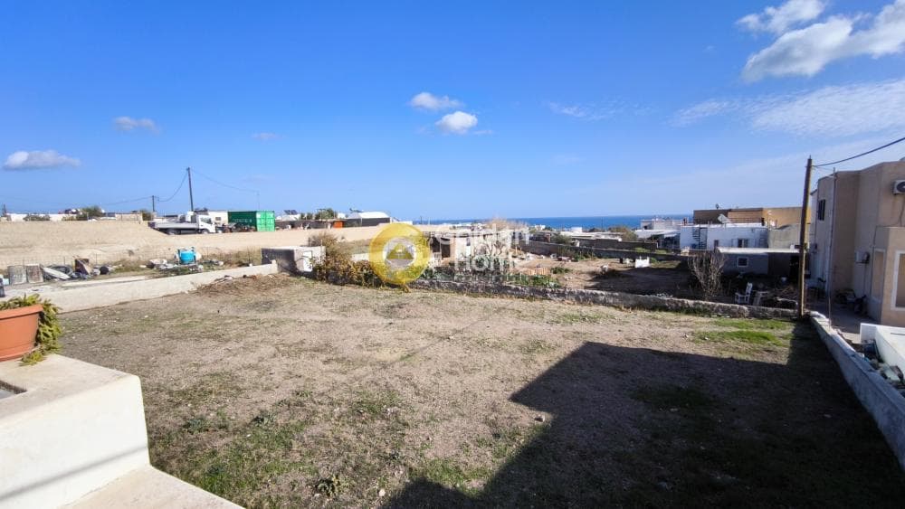 Building Plot in Thira, Santorini — Photo 2 of 9