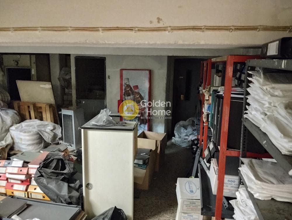 Retail Store in Palia Vouli, Kentro — Photo 1 of 8