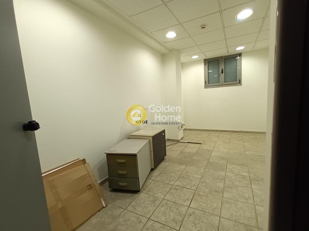 Retail Store in Palia Vouli, Kentro — Photo 14 of 40