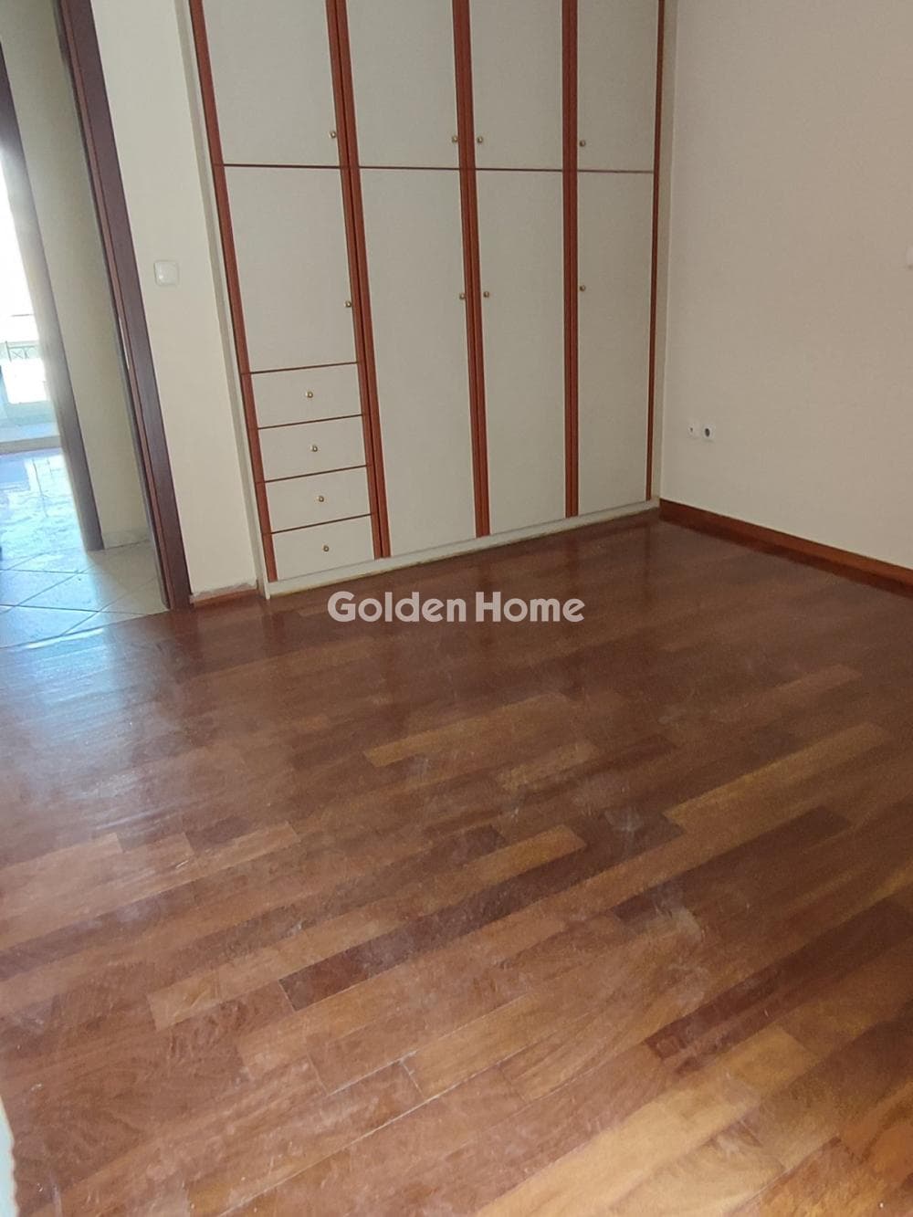 Apartment in Center, Dafni — Photo 10 of 13