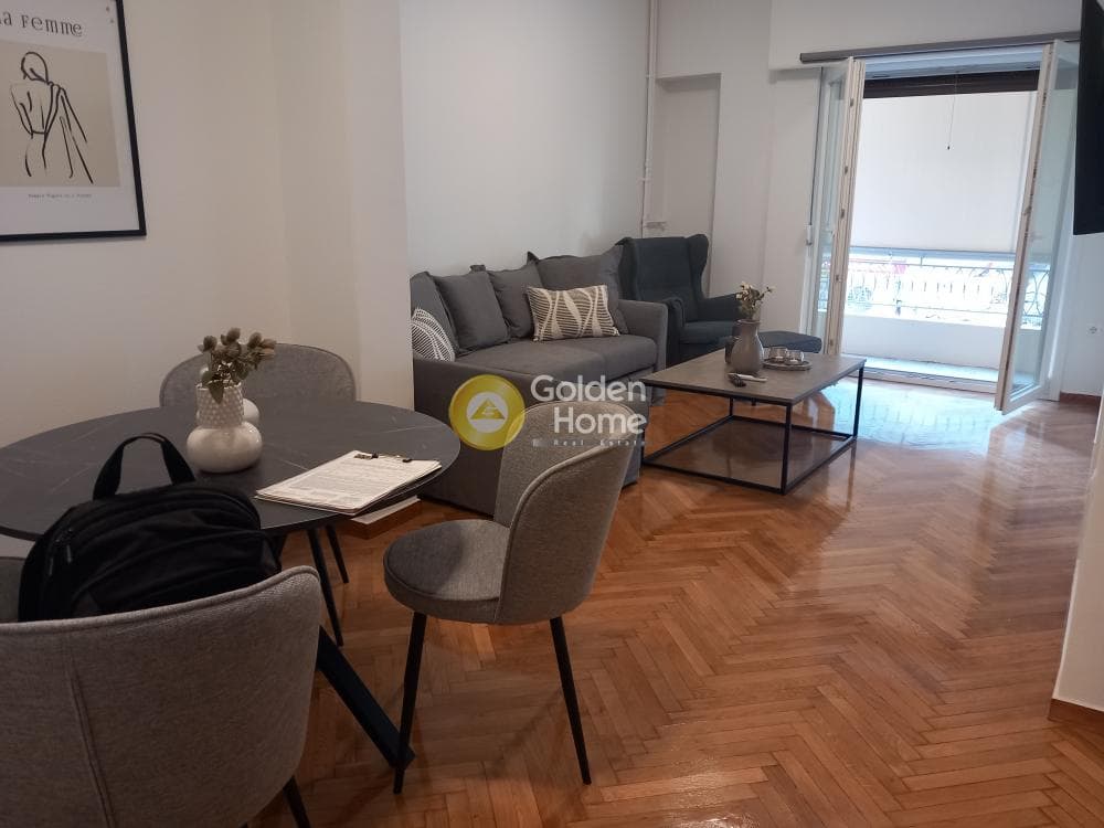 Apartment in Fokionos Negri, Kipseli — Photo 1 of 26