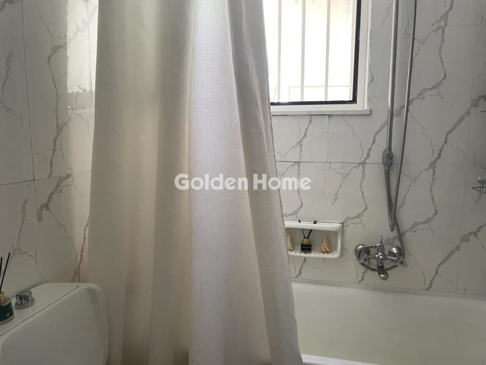 Apartment in Stathmos, Attiki — Photo 22 of 25