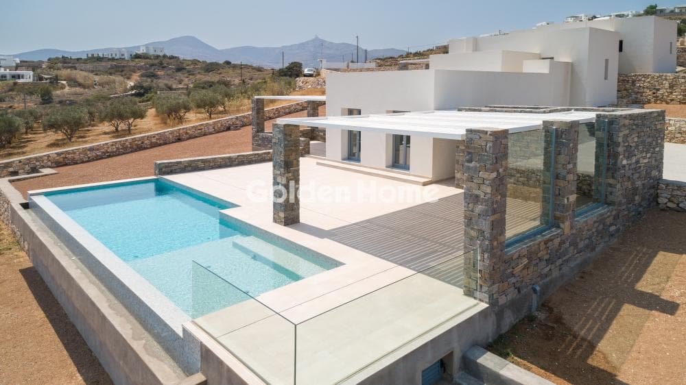 House in Kostos, Paros — Photo 3 of 35