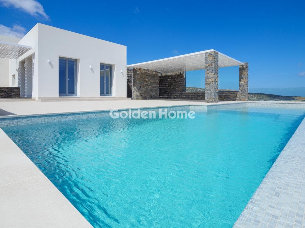 House in Kostos, Paros — Photo 2 of 35