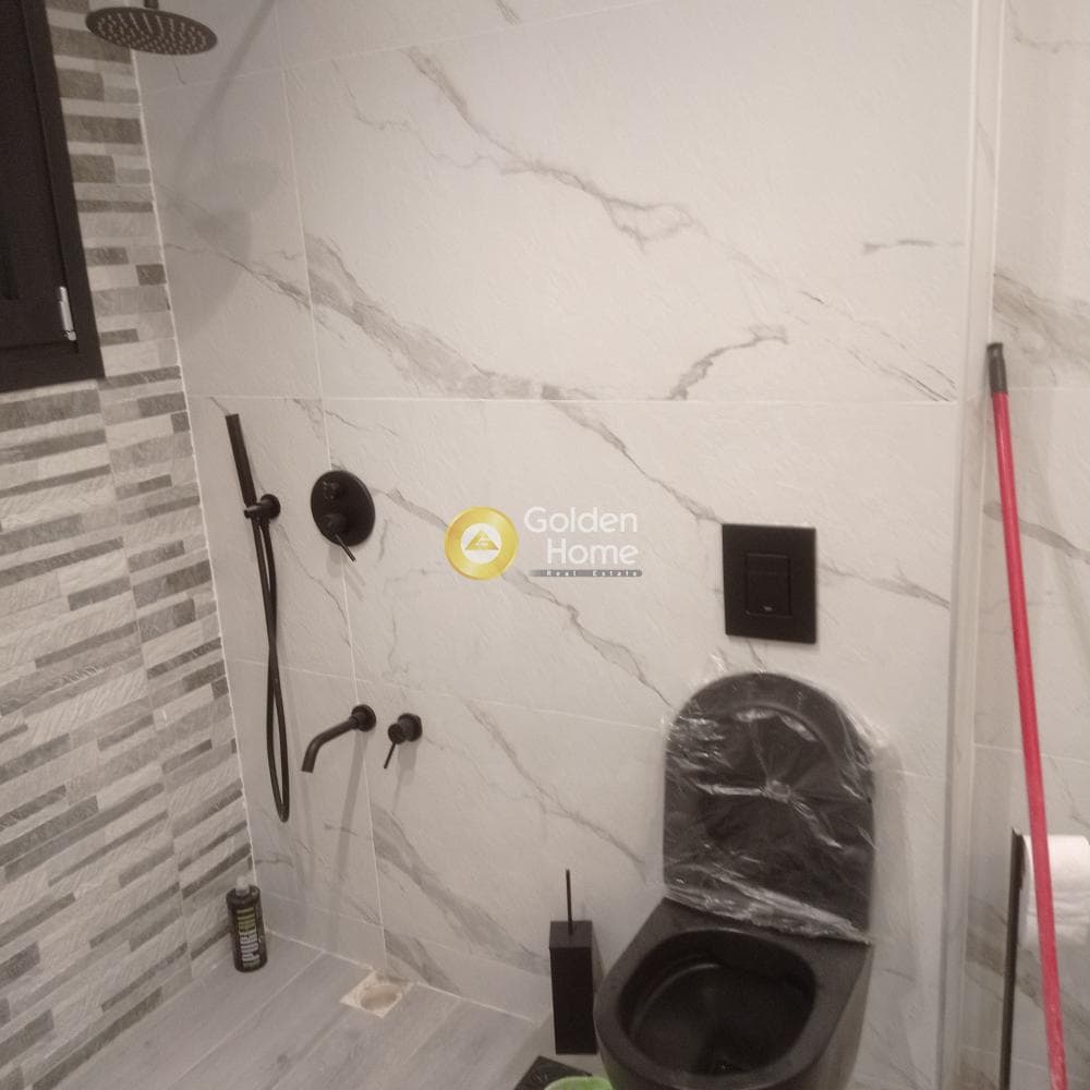Apartment in Evaggelistria, Piraeus — Photo 2 of 4