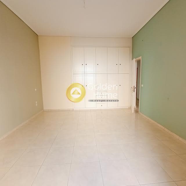 Apartment in Aspra Chomata, Nikaia — Photo 25 of 31