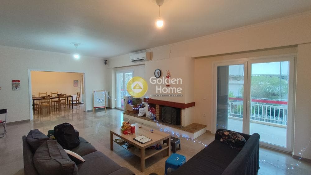 Apartment in Kokkinia, Marousi — Photo 1 of 36