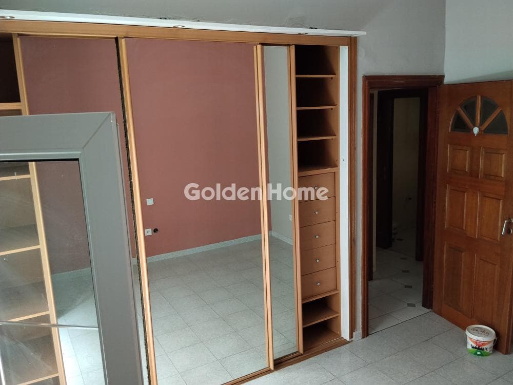 Apartment in Kaminia, Piraeus — Photo 46 of 52