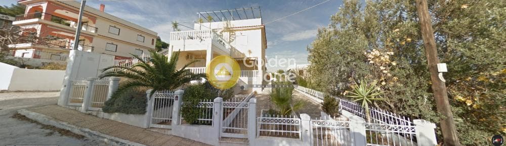 Apartment in Porto Rafti, Vravrona — Photo 1 of 3