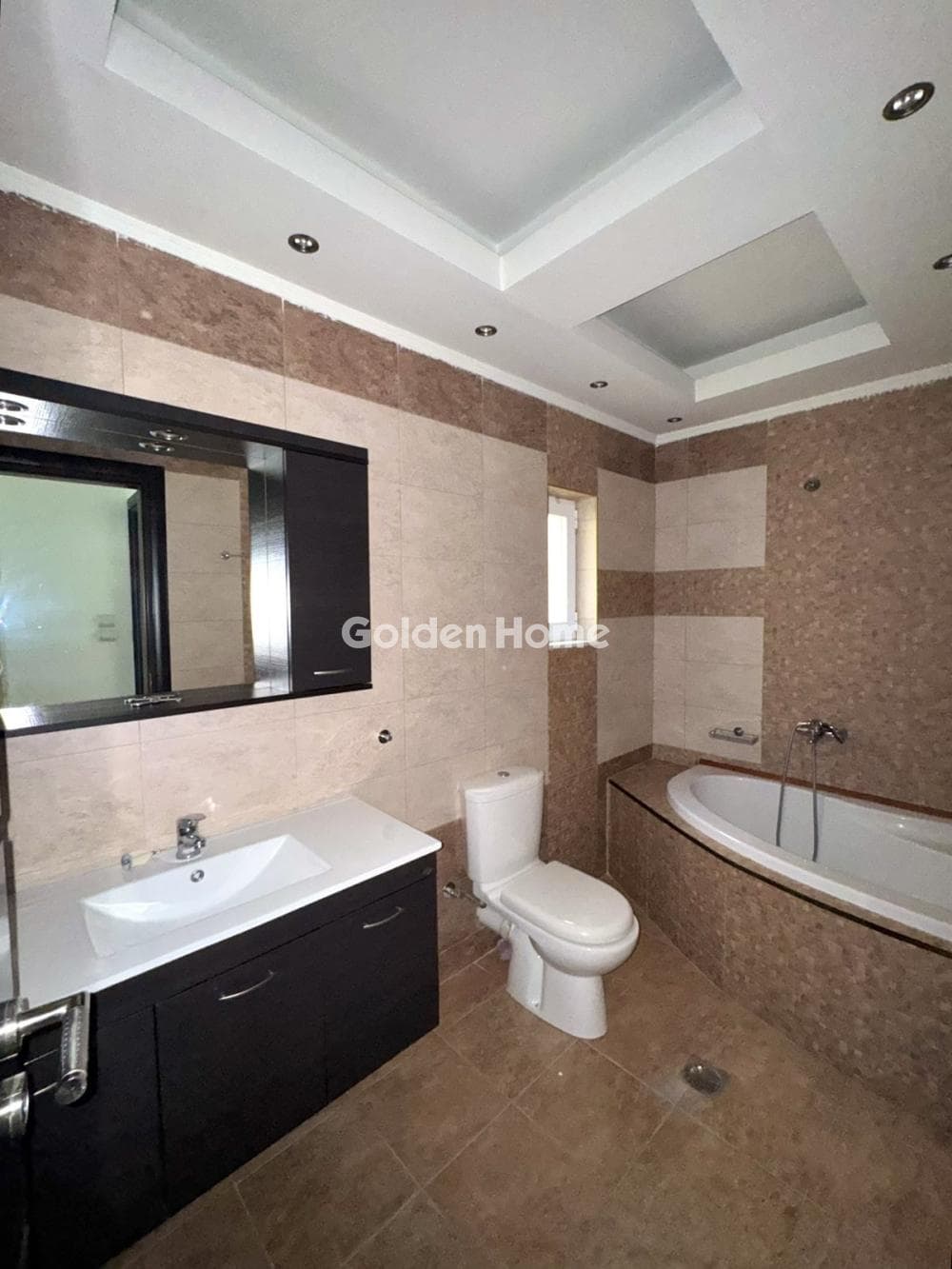 Apartment in Cemetery, Nikaia — Photo 11 of 32